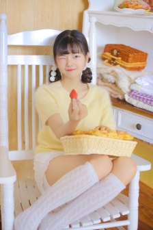 吕秀菱心锁
